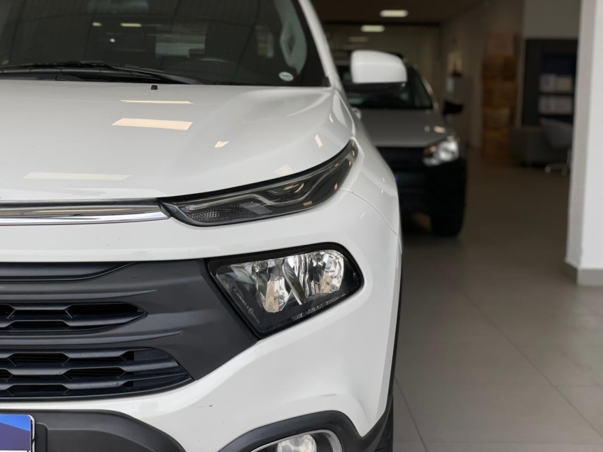 fiat toro 1.8 16v evo flex freedom at6 4p automatico 20204