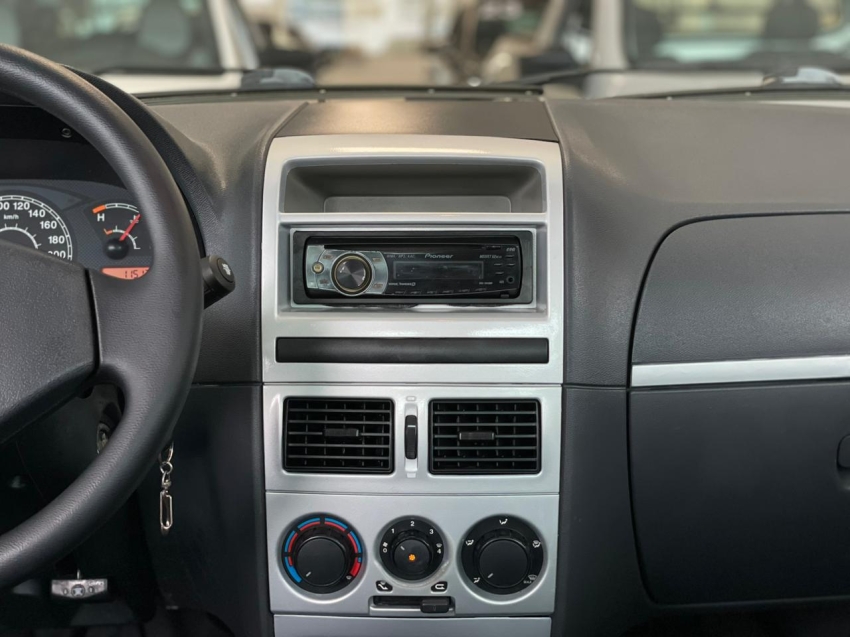 fiat siena 1.4 mpi elx 8v flex 4p manual 200910