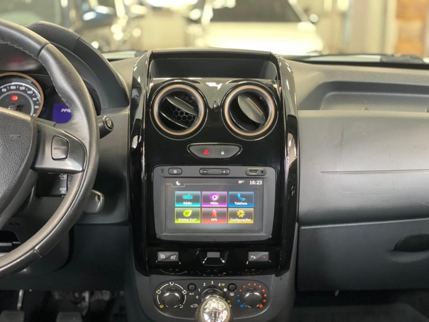 renault duster 2.0 dakar 4x4 16v flex 4p manual 201610