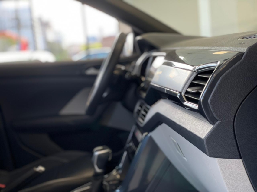 volkswagen t-cross 1.4 250 tsi total flex highline automatico 4p 202211