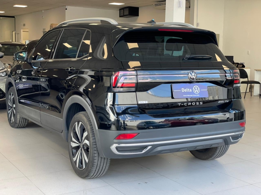 volkswagen t-cross 1.4 250 tsi total flex highline automatico 4p 202215