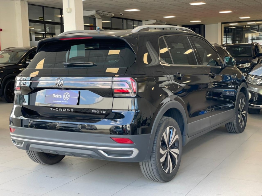 volkswagen t-cross 1.4 250 tsi total flex highline automatico 4p 202217