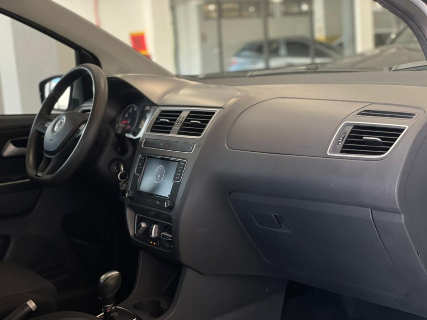 volkswagen fox 1.6 msi total flex connect 4p i-motion semiautomatico 201910