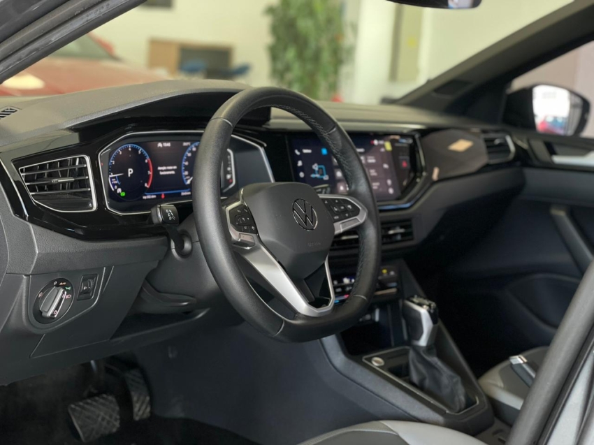 volkswagen nivus 1.0 200 tsi total flex highline automatico 4p 20236