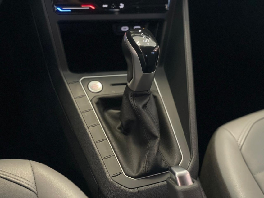 volkswagen nivus 1.0 200 tsi total flex highline automatico 4p 202311