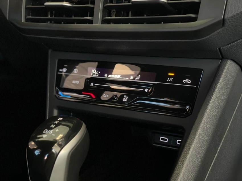 volkswagen nivus 1.0 200 tsi total flex highline automatico 4p 20239