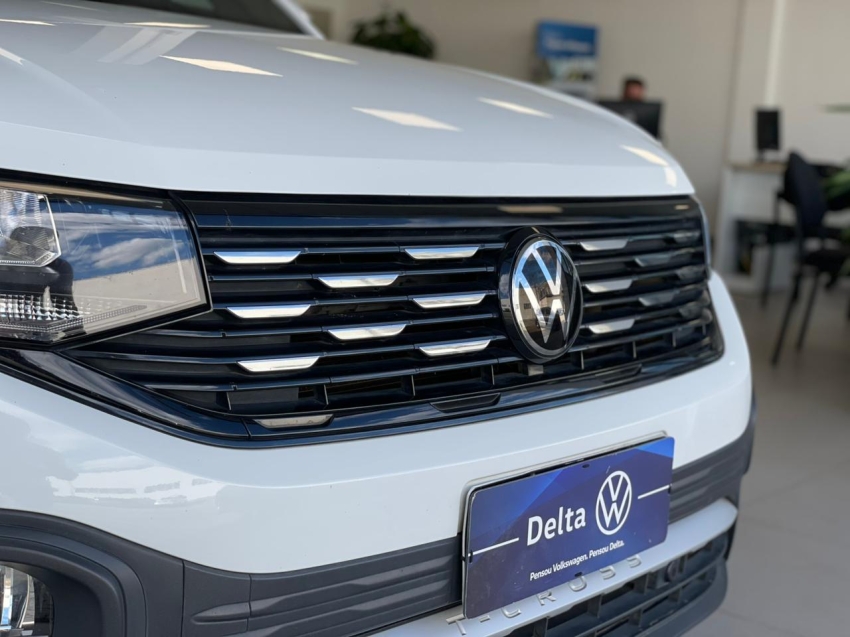 volkswagen t-cross 1.0 200 tsi total flex comfortline automatico 4p 20233