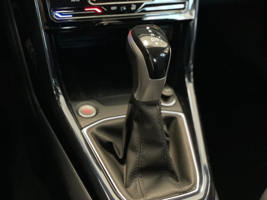 volkswagen t-cross 1.0 200 tsi total flex comfortline automatico 4p 202313