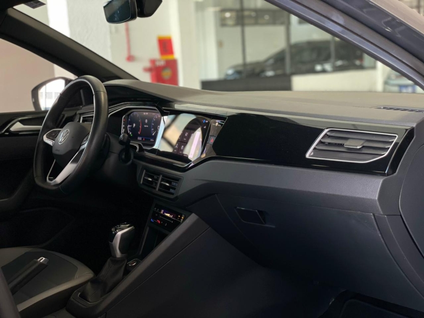 volkswagen nivus 1.0 200 tsi total flex highline automatico 4p 202310