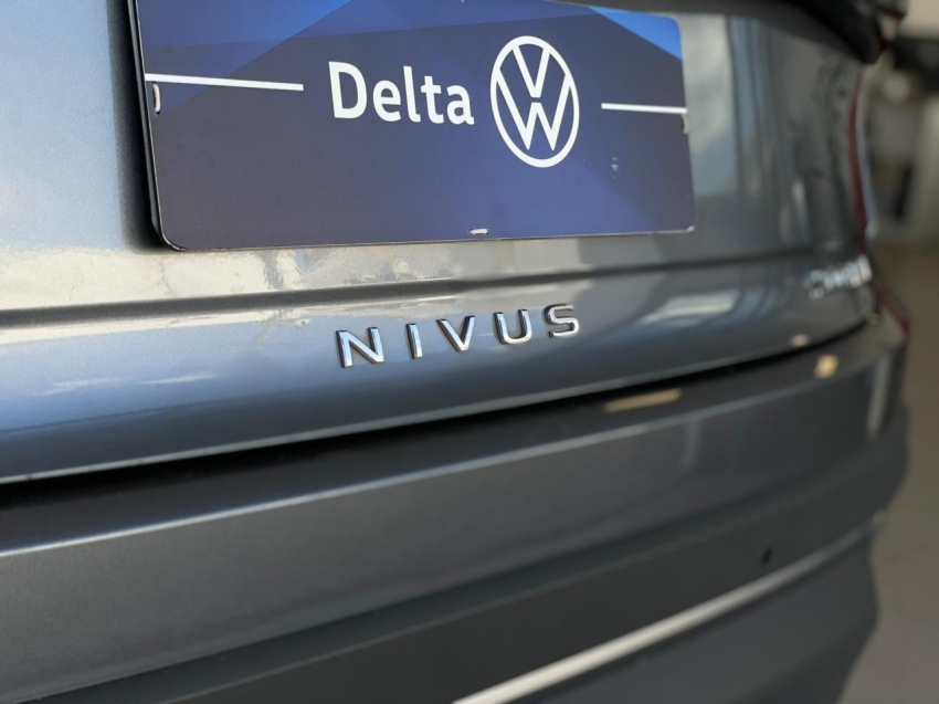 volkswagen nivus 1.0 200 tsi total flex highline automatico 4p 202314
