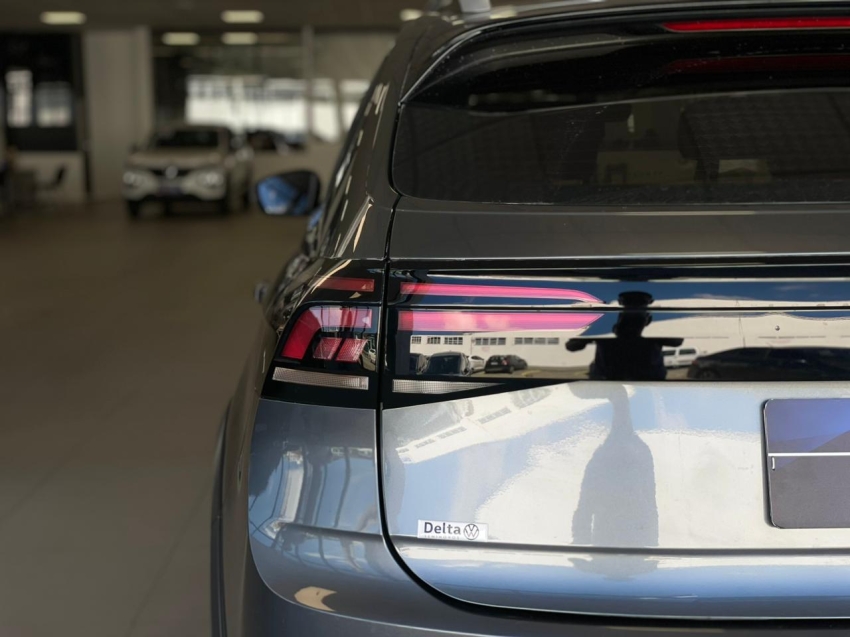 volkswagen nivus 1.0 200 tsi total flex highline automatico 4p 202315