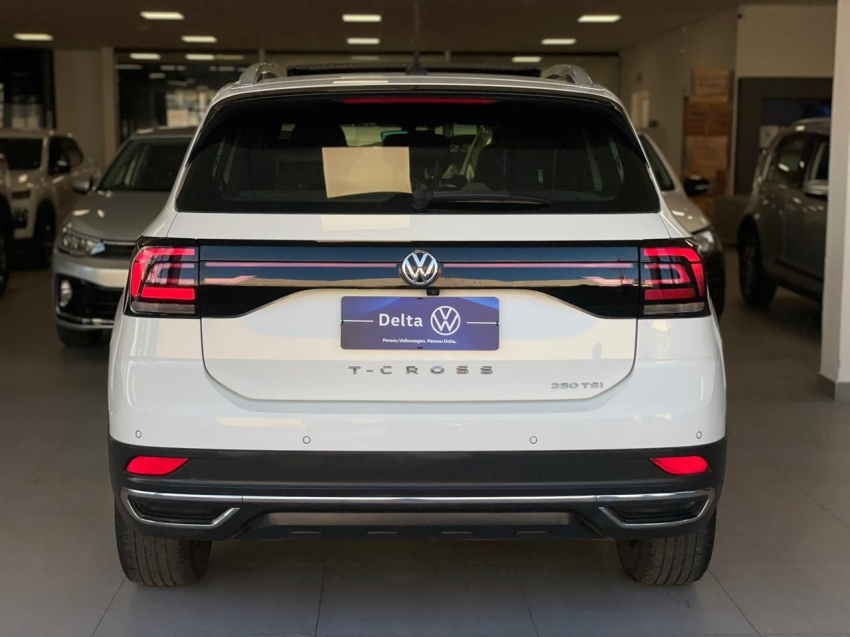 volkswagen t-cross 1.4 250 tsi total flex highline automatico 4p 202117