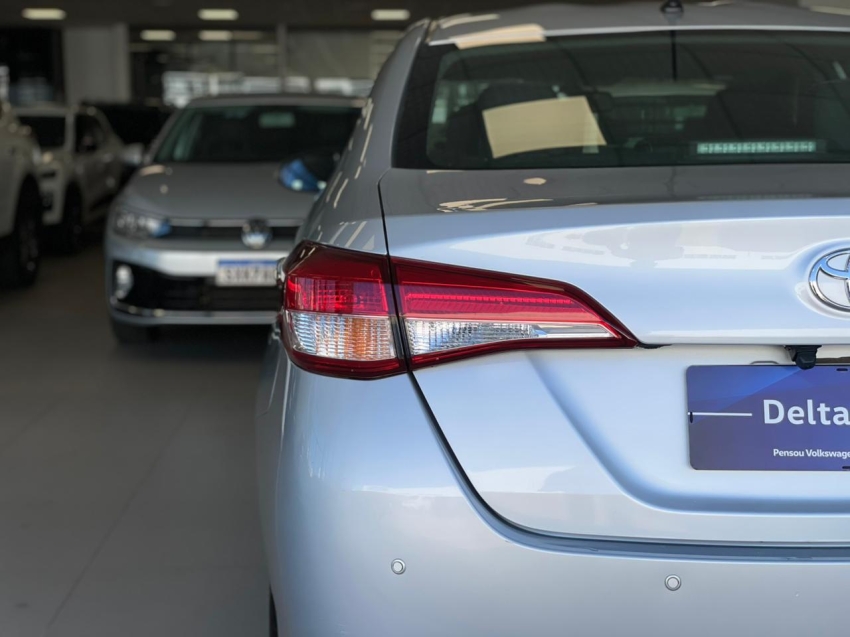 toyota yaris 1.5 16v flex sedan xs multidrive 4p automatico 202018