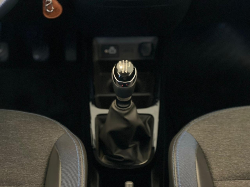 renault kwid 1.0 12v sce flex intense manual 4p 202511