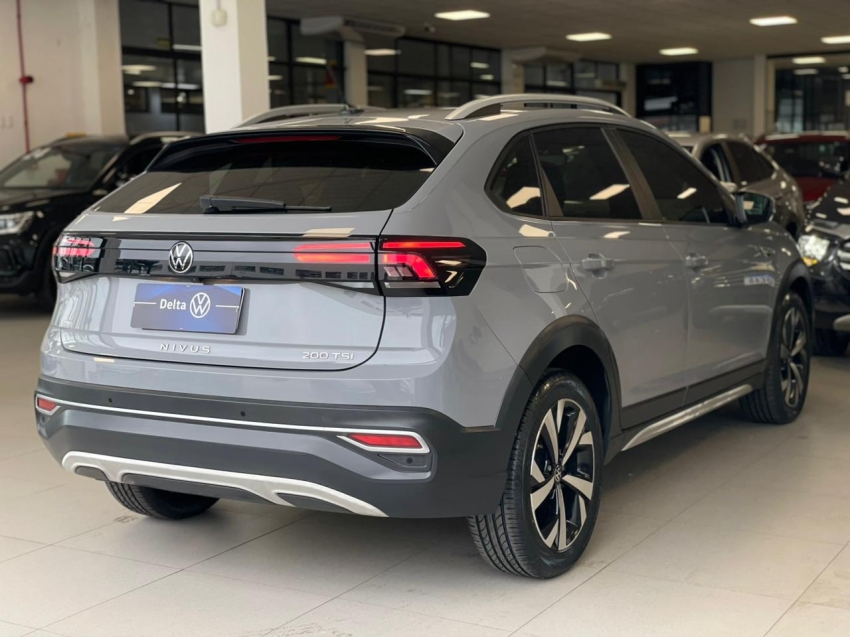 volkswagen nivus 1.0 200 tsi total flex highline automatico 4p 202118