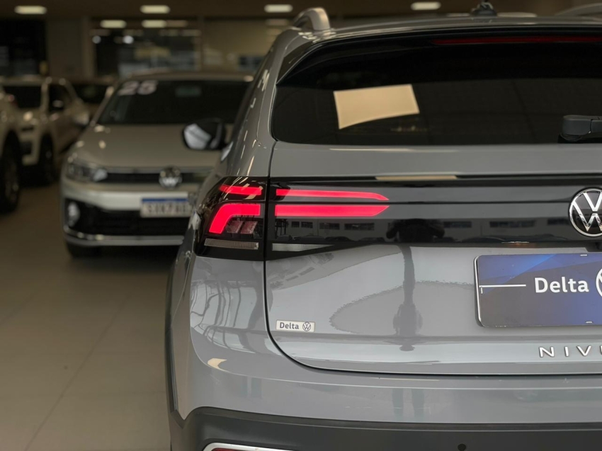 volkswagen nivus 1.0 200 tsi total flex highline automatico 4p 202115