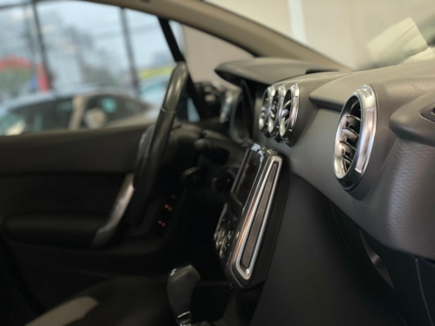 citroen c3 1.6 vti 120 flex exclusive eat6 4p automatico 201812