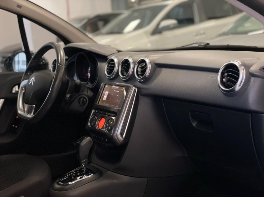 citroen c3 1.6 vti 120 flex exclusive eat6 4p automatico 201811