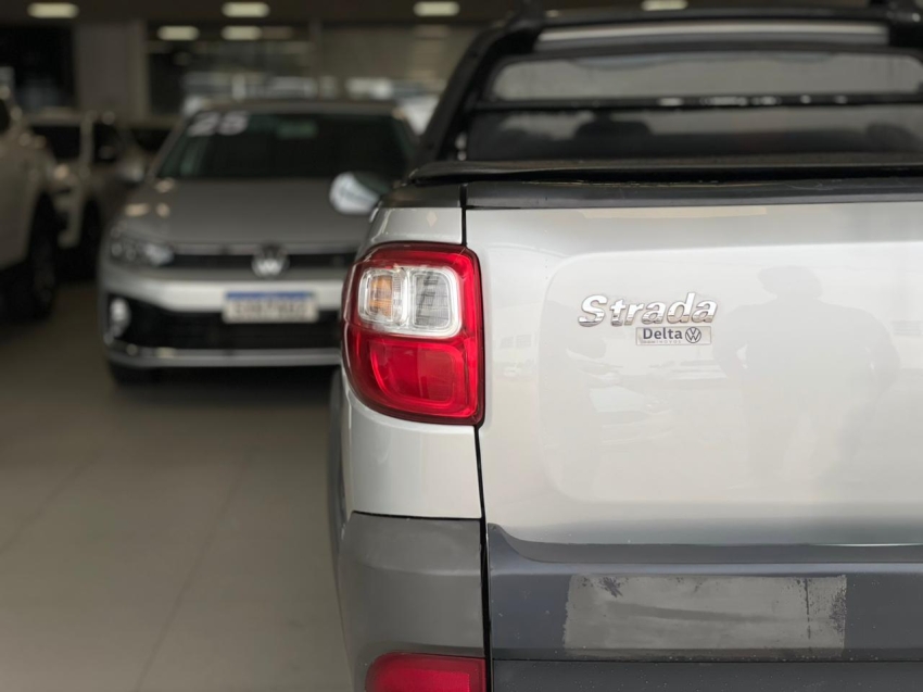 fiat strada 1.4 mpi hard working cs 8v flex 2p manual 4p 202012