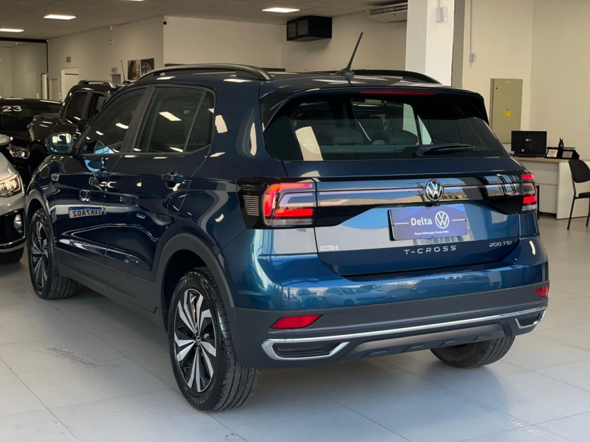 volkswagen t-cross 1.0 200 tsi total flex comfortline automatico 4p 202414