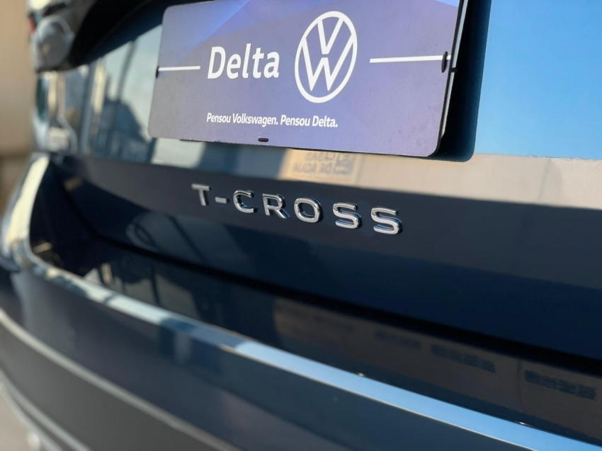 volkswagen t-cross 1.0 200 tsi total flex comfortline automatico 4p 202418