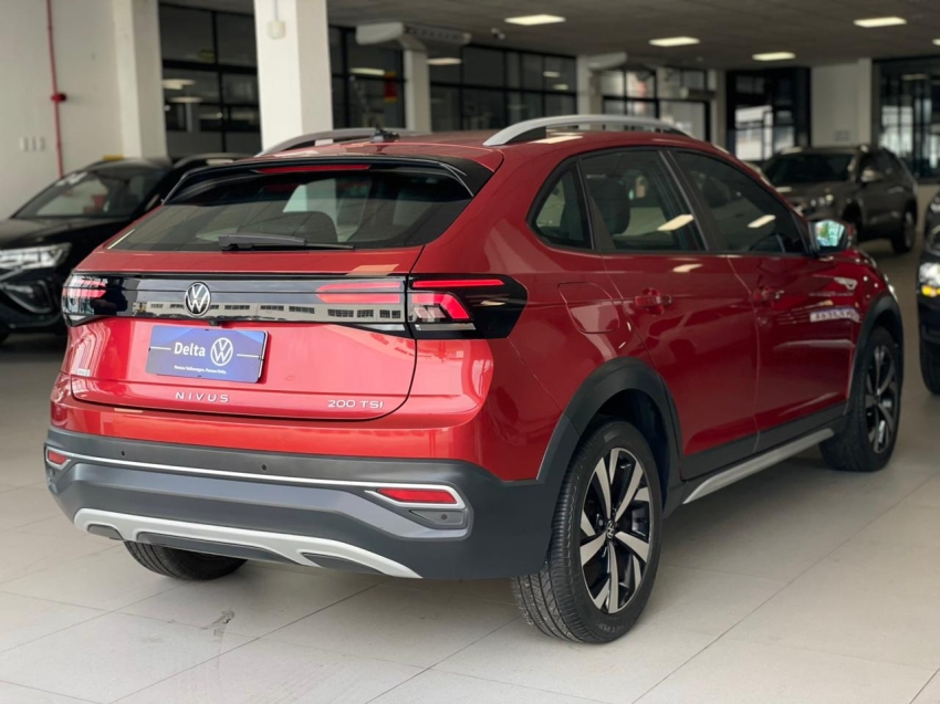 volkswagen nivus 1.0 200 tsi total flex highline automatico 4p 202118