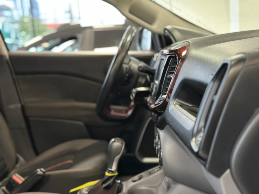 fiat toro 1.8 16v evo flex freedom open edition at6 4p automatico 201710