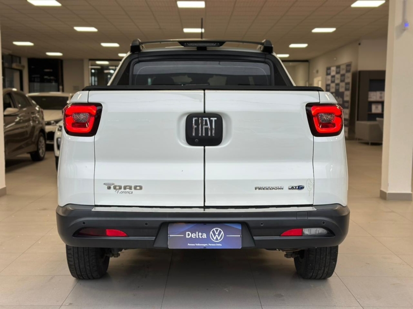 fiat toro 1.8 16v evo flex freedom open edition at6 4p automatico 201717