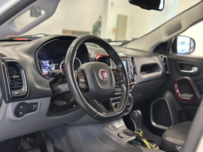 fiat toro 1.8 16v evo flex freedom open edition at6 4p automatico 20176