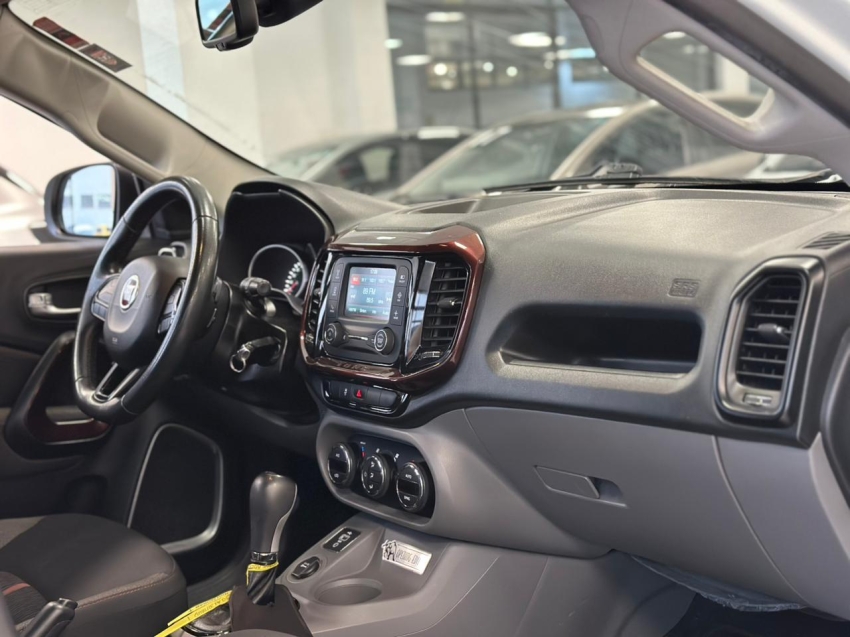 fiat toro 1.8 16v evo flex freedom open edition at6 4p automatico 20179