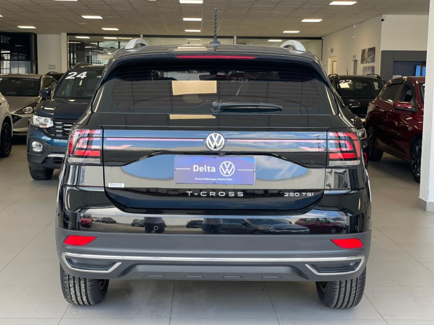 volkswagen t-cross 1.4 250 tsi total flex highline automatico 4p 202317