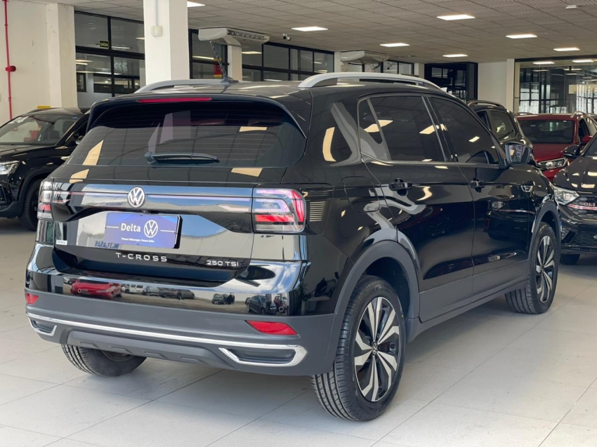 volkswagen t-cross 1.4 250 tsi total flex highline automatico 4p 202318