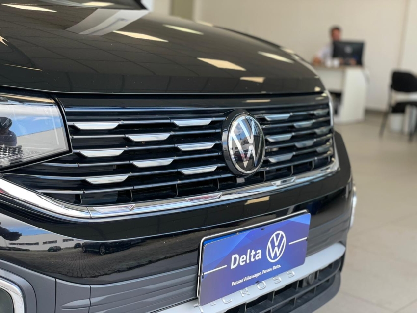 volkswagen t-cross 1.4 250 tsi total flex highline automatico 4p 20233