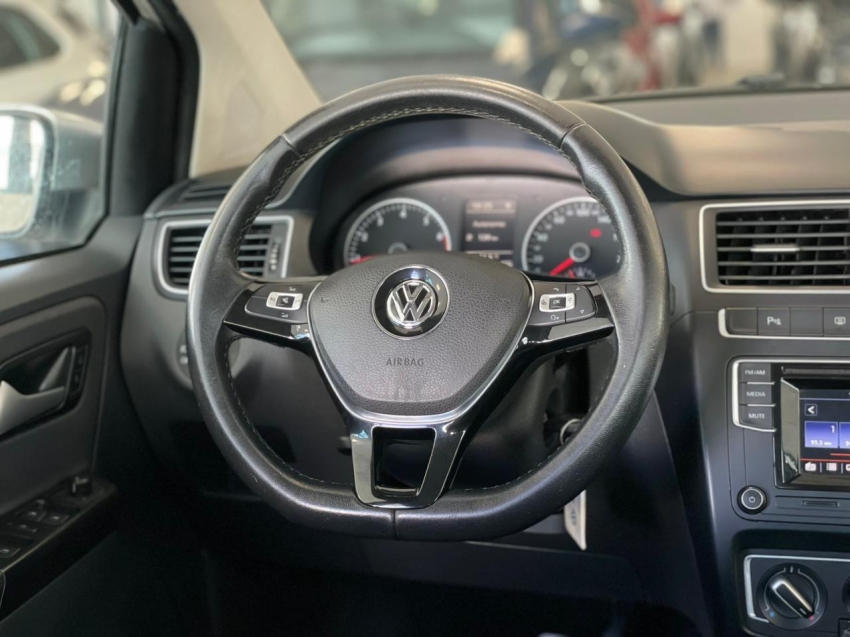 volkswagen crossfox 1.6 msi flex 16v 4p automatizado semiautomatico 20167