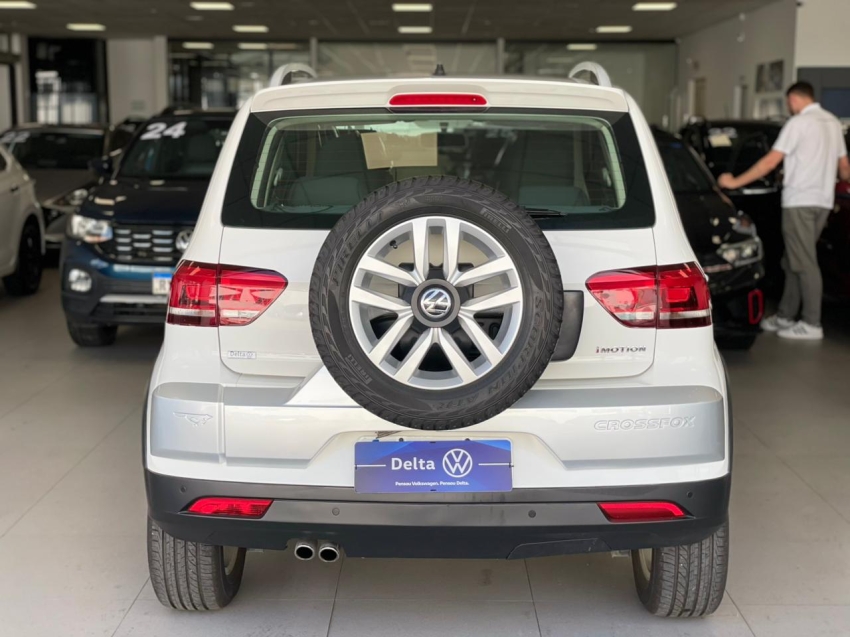 volkswagen crossfox 1.6 msi flex 16v 4p automatizado semiautomatico 201616