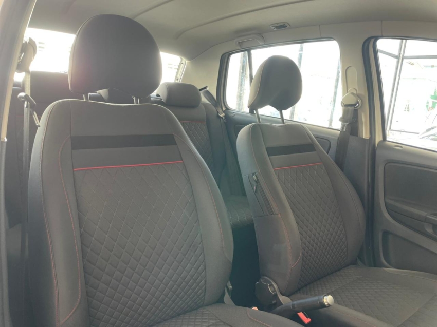 volkswagen crossfox 1.6 msi flex 16v 4p automatizado semiautomatico 201612