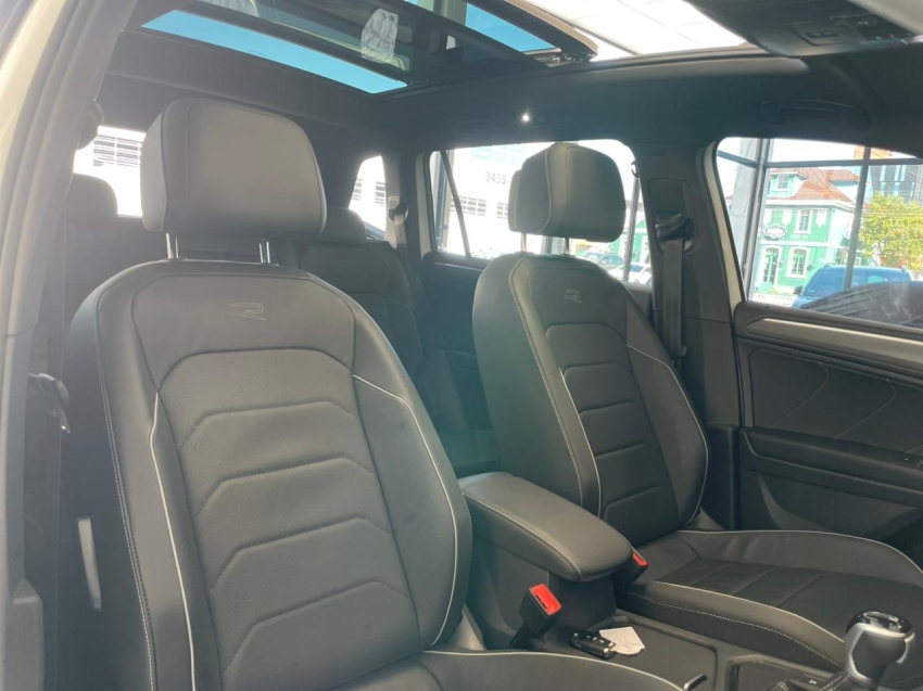 volkswagen tiguan 2.0 300 tsi gasolina allspace r-line automatico flex 4p 202512