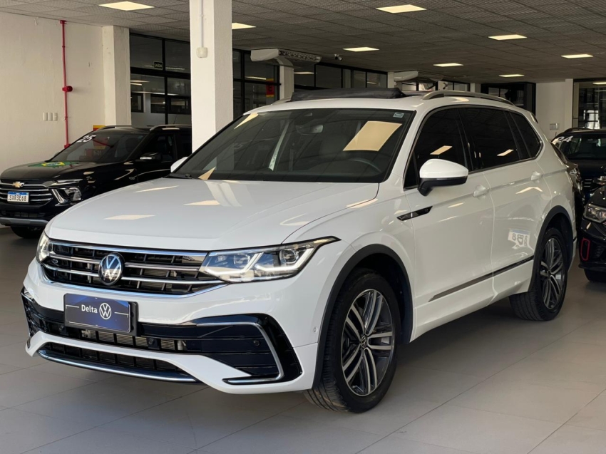 volkswagen tiguan 2.0 300 tsi gasolina allspace r-line automatico flex 4p 2025