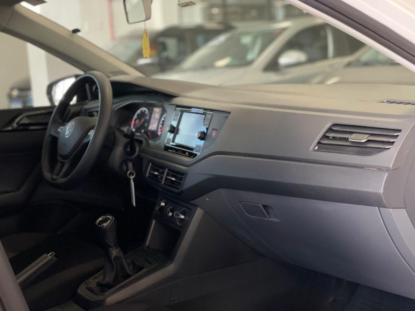volkswagen polo 1.0 mpi track manual flex 4p 202410