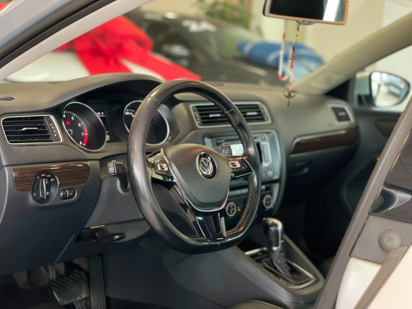 volkswagen jetta 2.0 comfortline flex 4p tiptronic automatico 20155