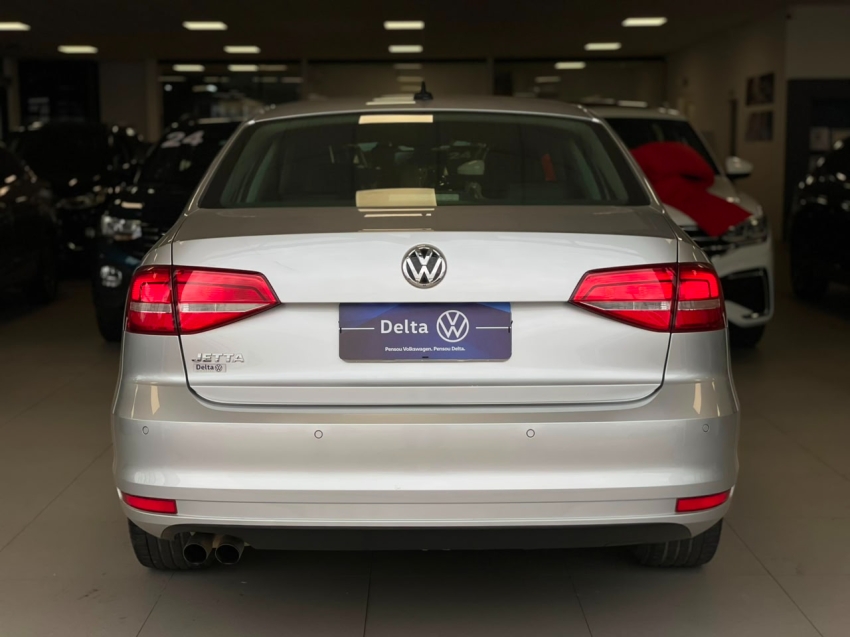 volkswagen jetta 2.0 comfortline flex 4p tiptronic automatico 201517