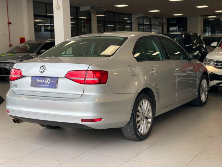 volkswagen jetta 2.0 comfortline flex 4p tiptronic automatico 201518