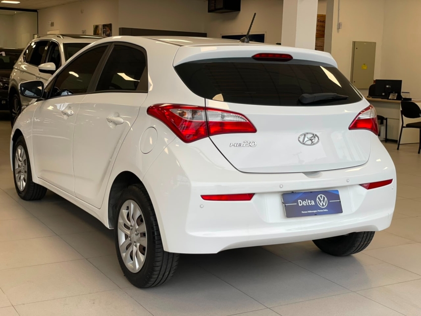 hyundai hb20 1.0 comfort plus 12v flex 4p manual 201717