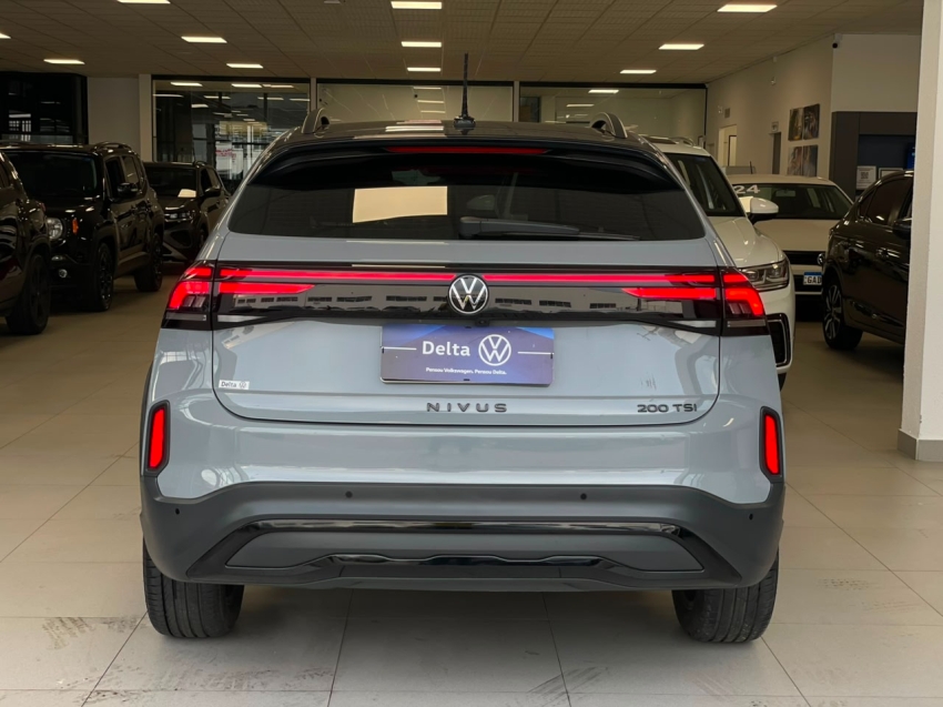 volkswagen nivus 1.0 200 tsi total flex highline automatico 4p 202516