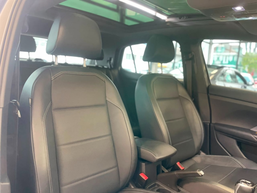 volkswagen t-cross 1.0 200 tsi total flex comfortline automatico 4p 202311