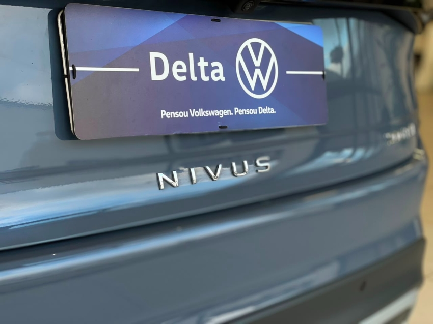 volkswagen nivus 1.0 200 tsi total flex highline automatico 4p 202611