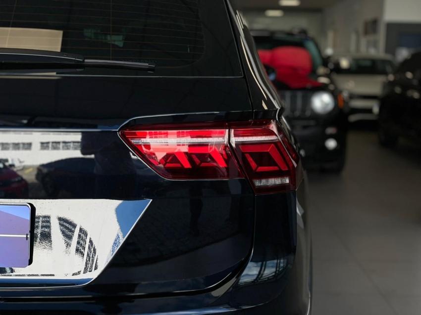 volkswagen tiguan 2.0 300 tsi gasolina allspace r-line automatico 4p 202514