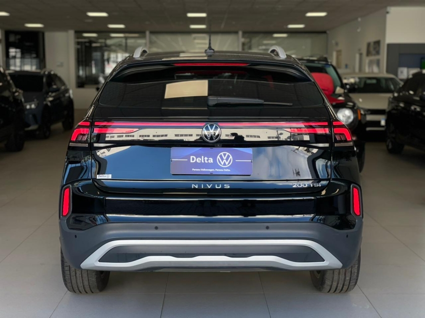 volkswagen nivus 1.0 200 tsi total flex highline automatico 4p 202517