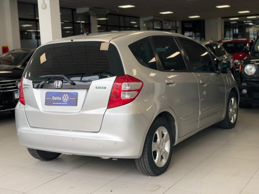 honda fit 1.4 lx 16v flex 4p automatico 201115
