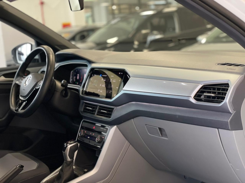 volkswagen t-cross 1.0 200 tsi total flex comfortline automatico 4p 202110